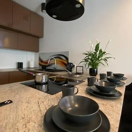 Jb 56m2 Parking,balkon,2sypialnie Apartment *