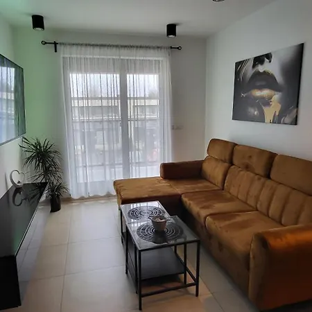 Jb 56m2 Parking,balkon,2sypialnie Apartment