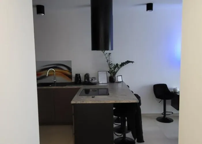 Jb 56m2 Parking,balkon,2sypialnie Apartment Legnica