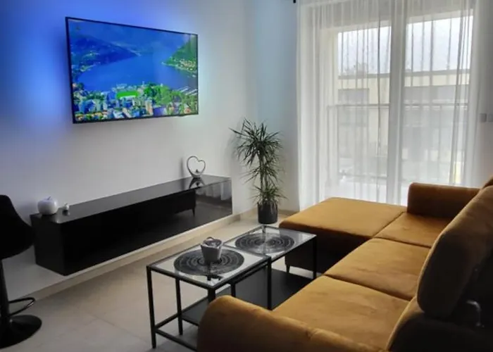 Apartment Jb 56m2 Parking,balkon,2sypialnie