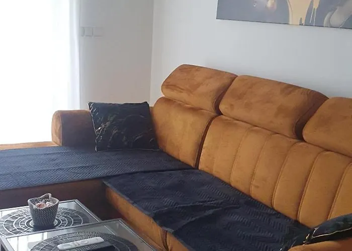 Jb 56m2 Parking,balkon,2sypialnie Apartment *